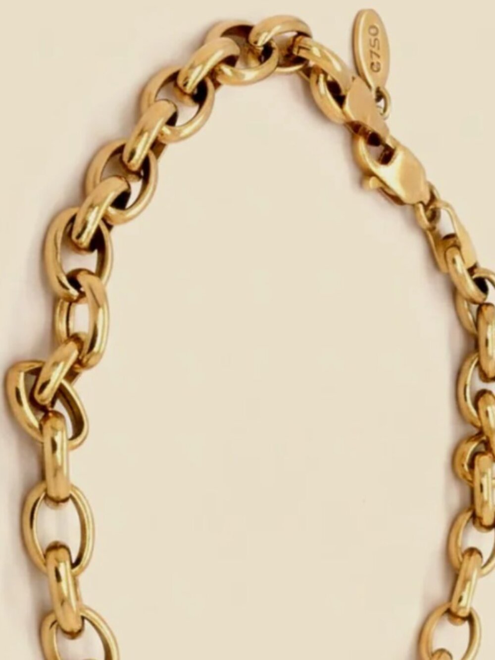 14K Men's 8.25 Yellow Gold Oval Link Charm Bracelet